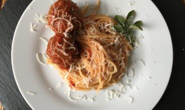 Sous Vide Spaghetti and Meatballs